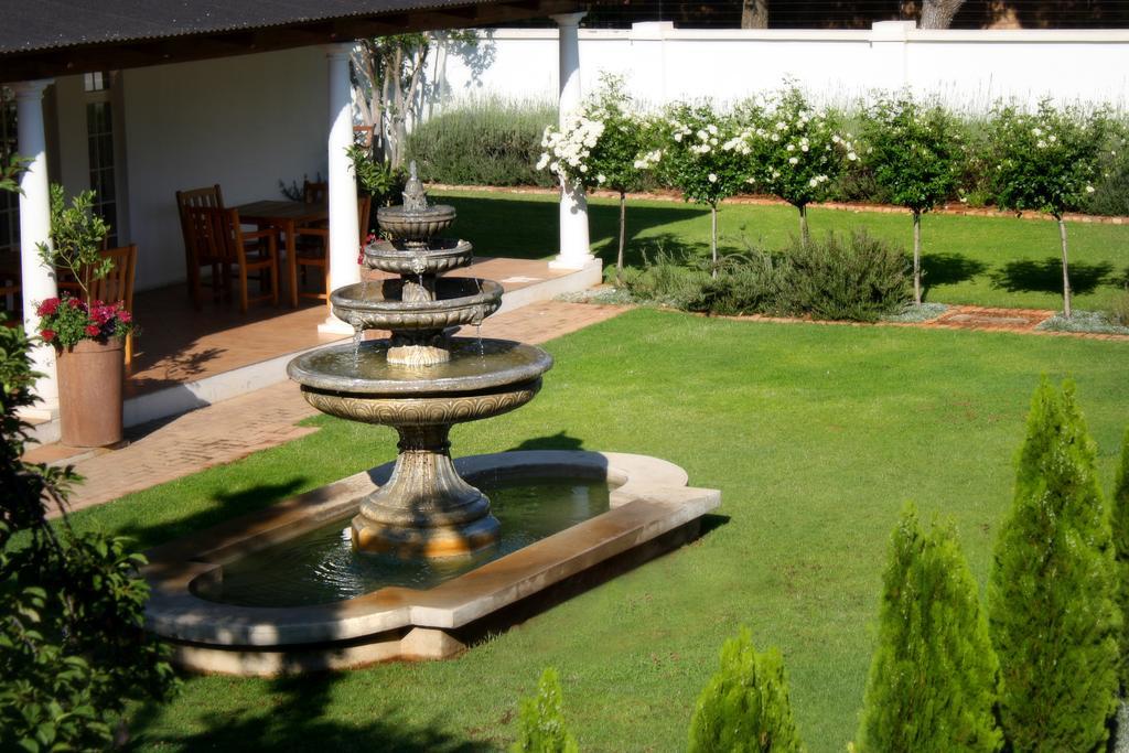 Lemon & Lime Guesthouse Bloemfontein Exteriör bild