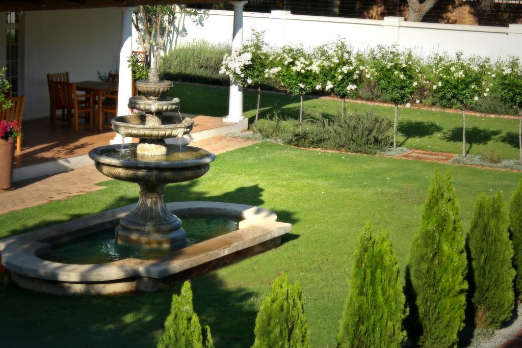 Lemon & Lime Guesthouse Bloemfontein Exteriör bild