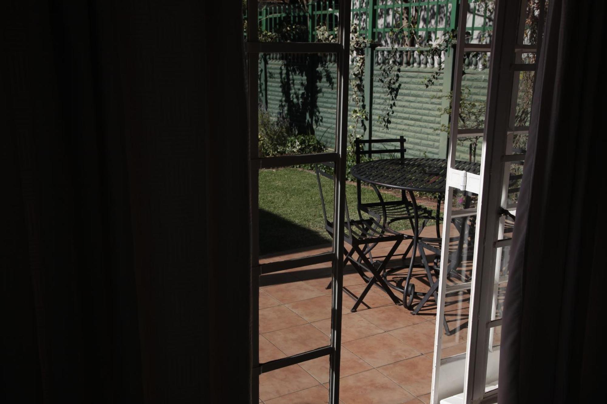 Lemon & Lime Guesthouse Bloemfontein Rum bild